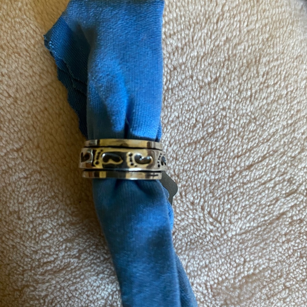 Sterling ring - Picture 2 of 3